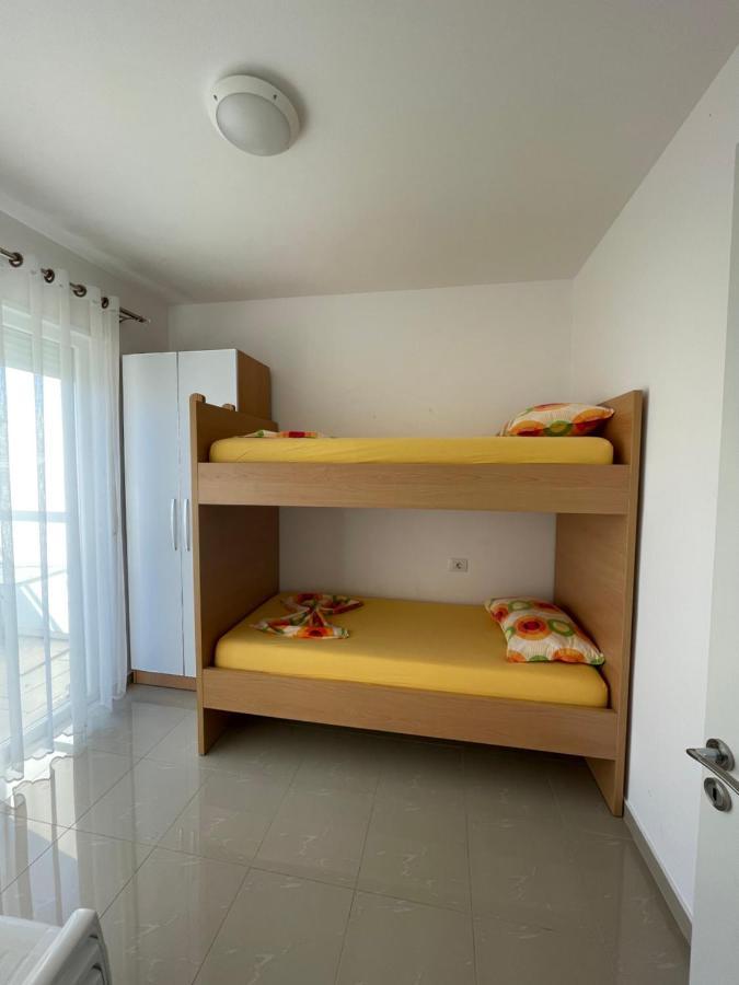 Nimfeum Apartments Shëngjin Εξωτερικό φωτογραφία